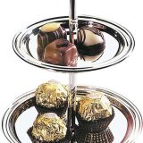 Etajera Classic, decorativa si functionala. ideala pentru expunerea produselor din cacao, a ciocolatei sau a produselor zaharoase Dimensiuni disponibile 11 si 14cm