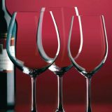 Classic Long Life   linie clasica, semicristal, gama variata de pahare   de la paharte de vin sau apa pana la tumblere, pahare de whiski sau grappa