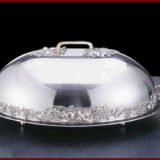 Elegance   tava cu capac, inox, finisaje exceptionale in relief