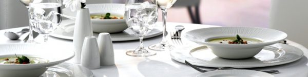 Mobilier si decor pentru salon si restaurant